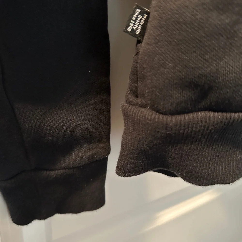 Puma Black Full-Zip Jacket - Picture 8 of 8